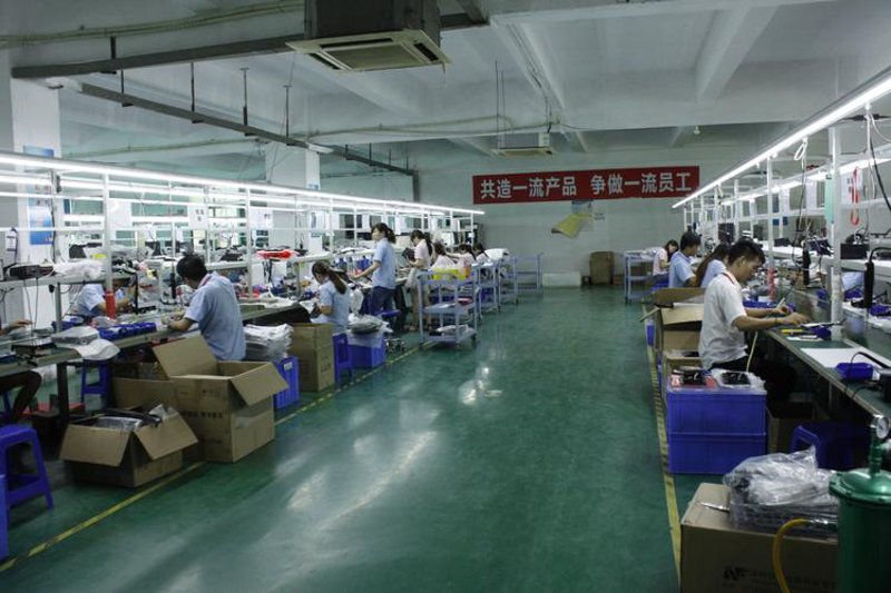 选择篮球培训：个性化教学VS规模化授课